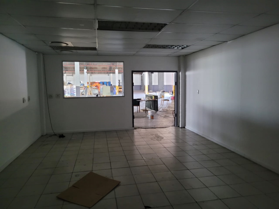 To Let Commercial Property for Rent in Montague Gardens Western Cape